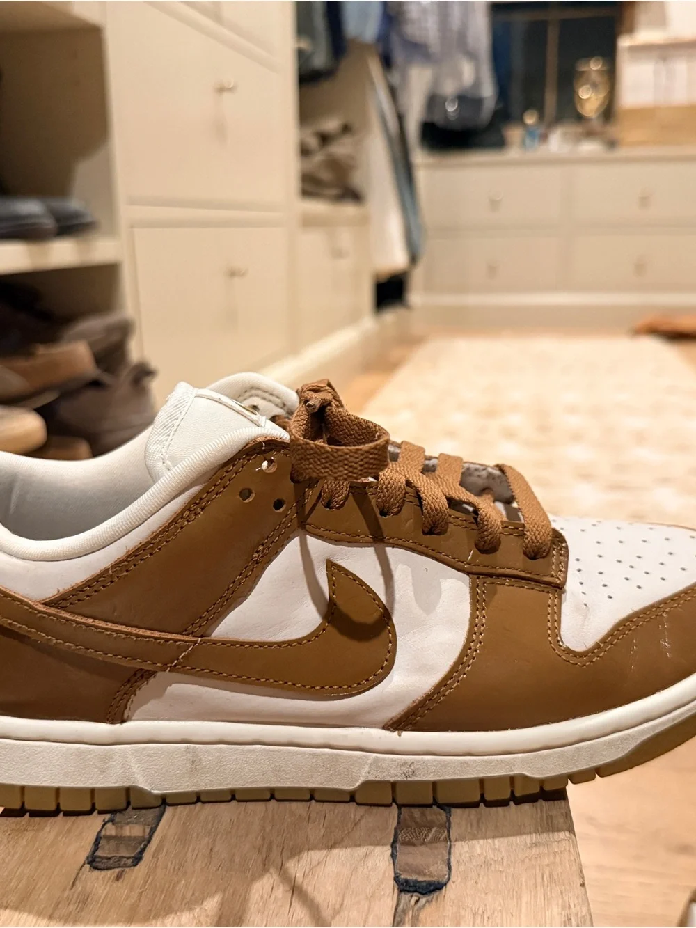 Nike Women’s Low Dunk Sneaker - White & Camel